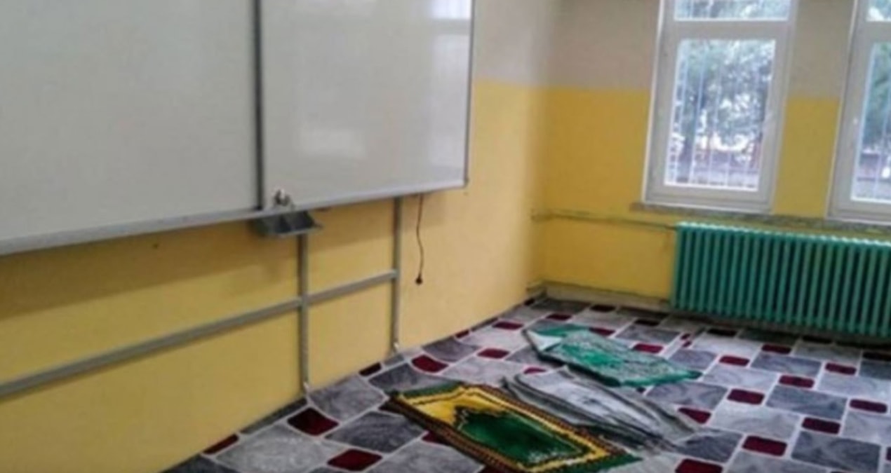 Istanbul valiliginden okullarda mescit talimati w4mA4IxG
